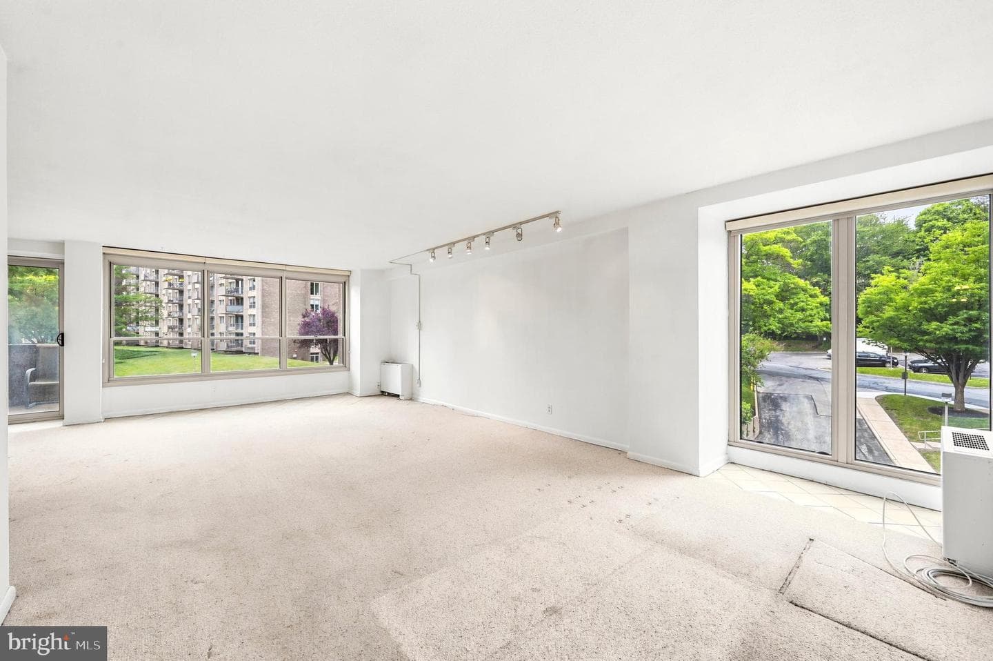 1001 City Avenue #E-306 photo 17
