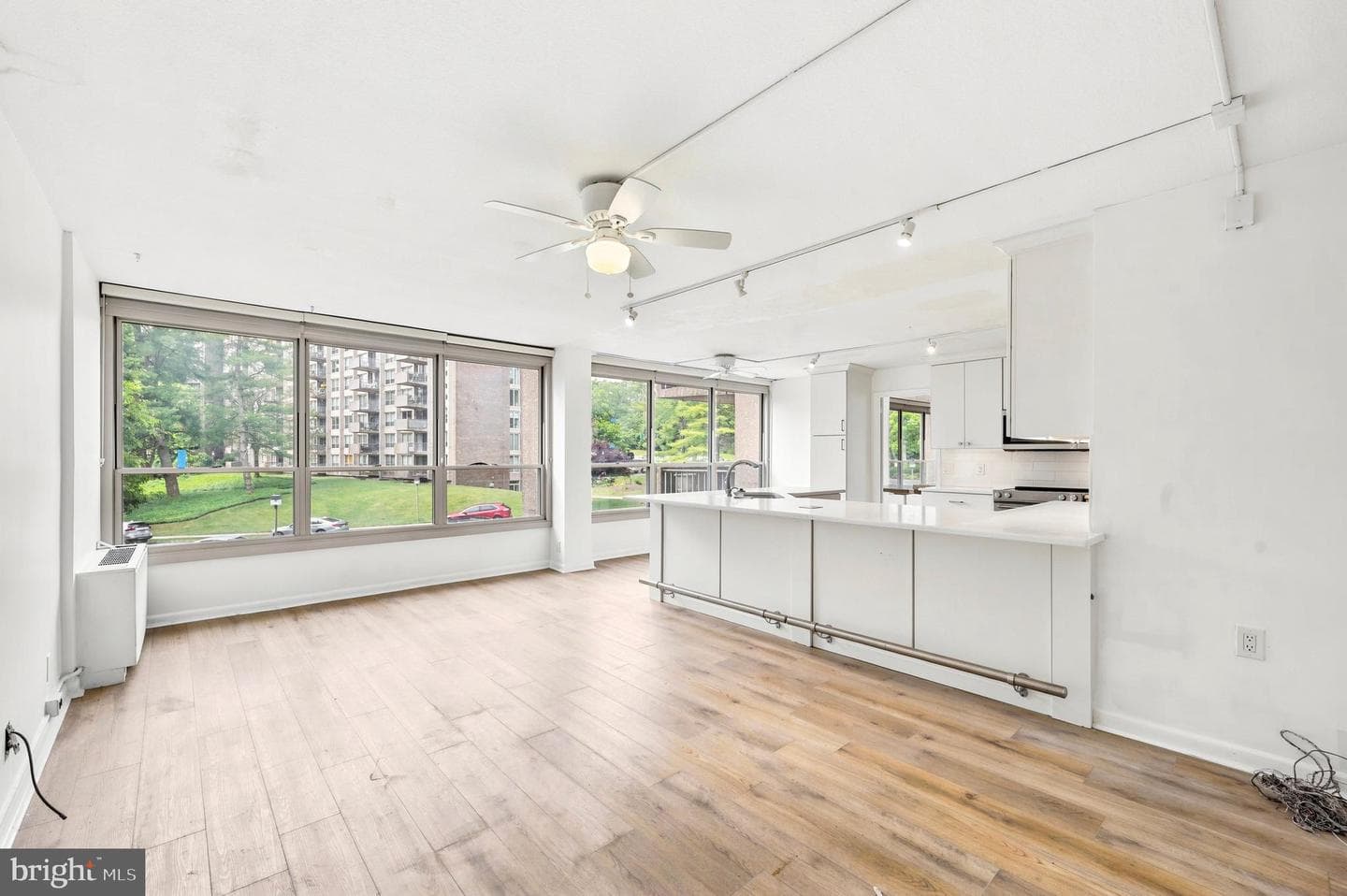 1001 City Avenue #E-306 photo 5