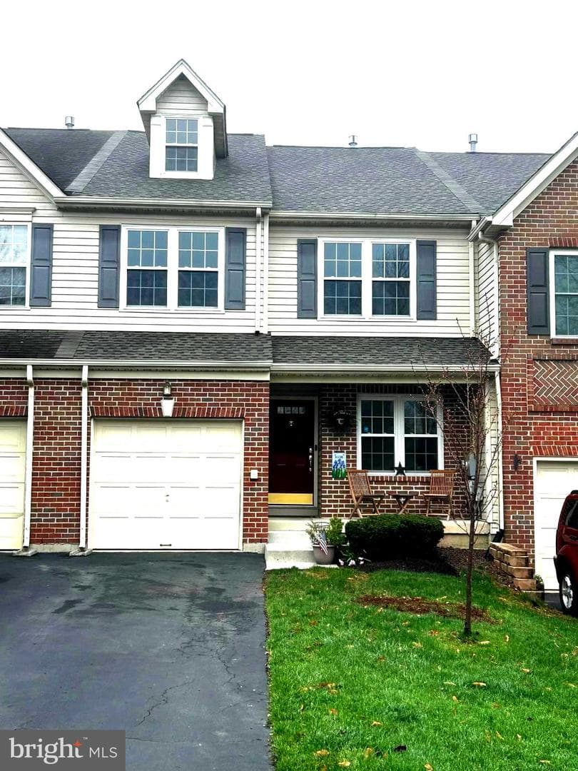 312 Manor Road