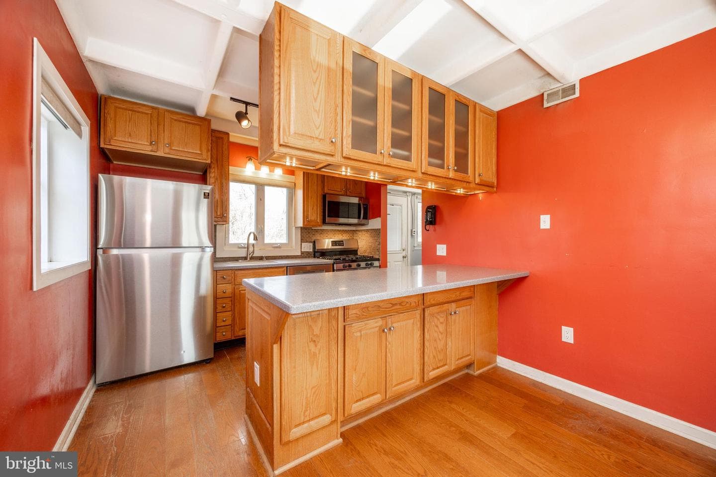 8101 Douglas Road photo 9