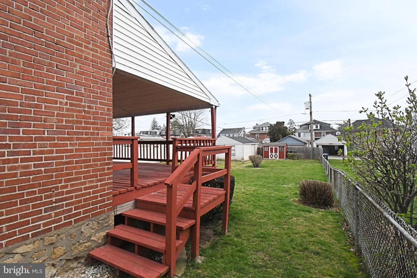 726 Buttonwood Street photo 29