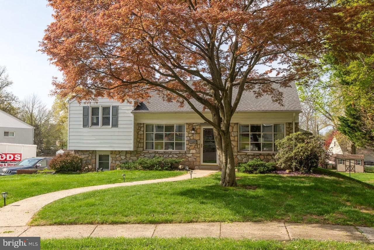 1724 Darland