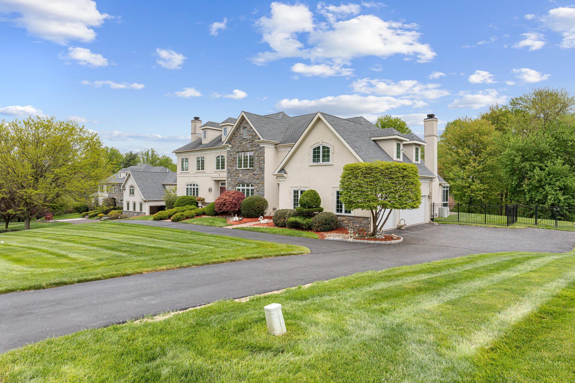 2205 Jefferson Lane, Huntingdon Valley