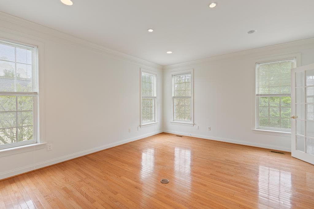 2205 Jefferson Lane photo 28