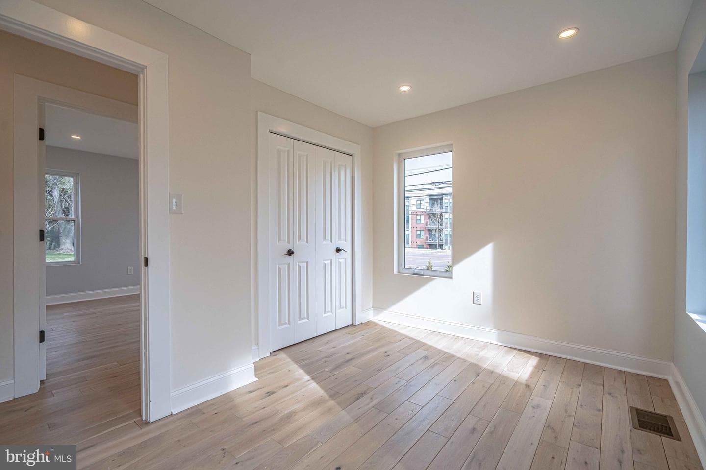 300 Witmer Road photo 21