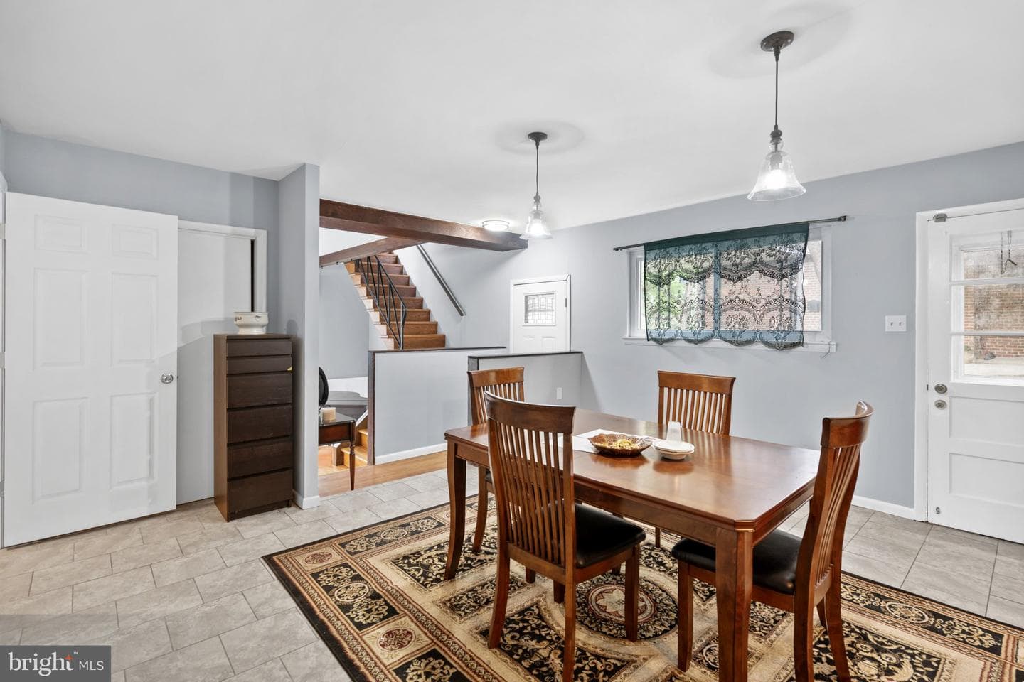 609 Foster Road photo 12