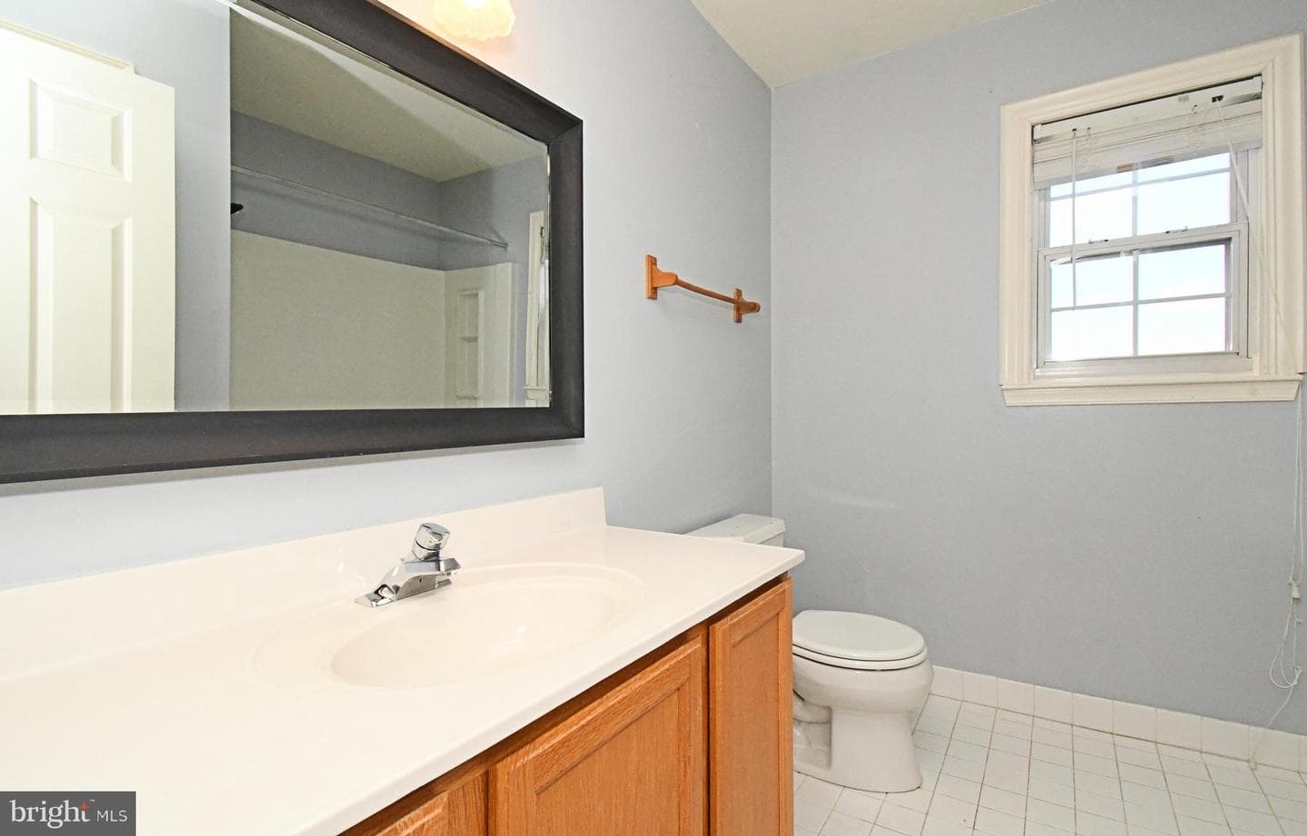 502 King Road photo 40