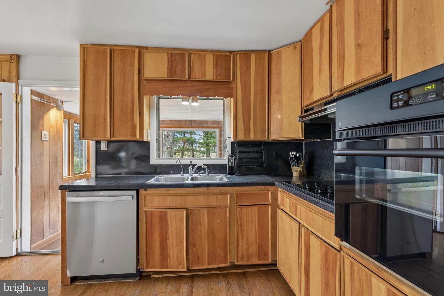 314 Midfield Drive photo 8