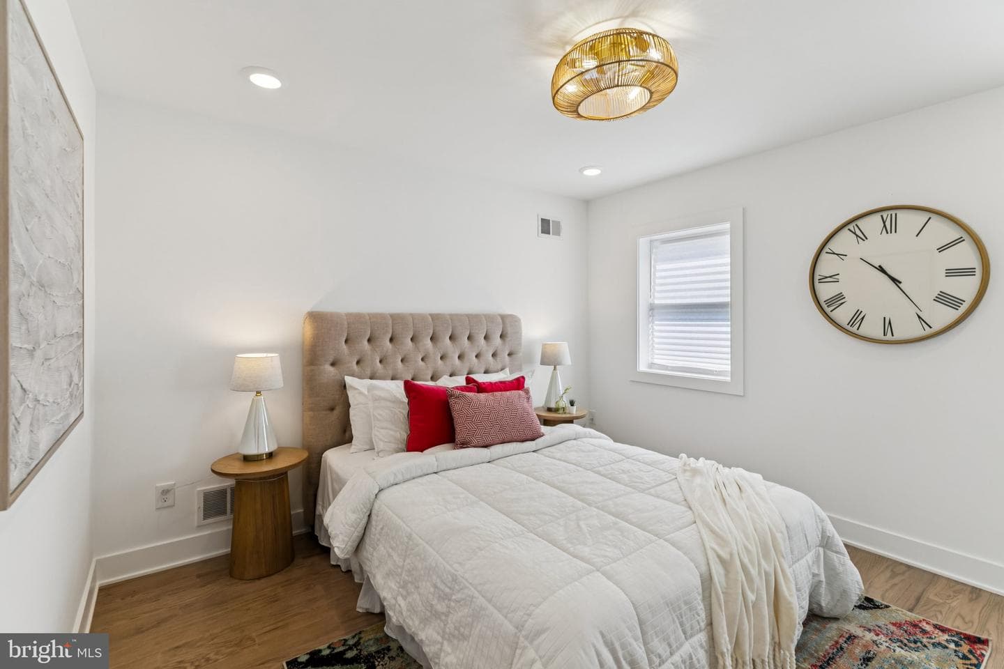 732 Harry Street photo 19