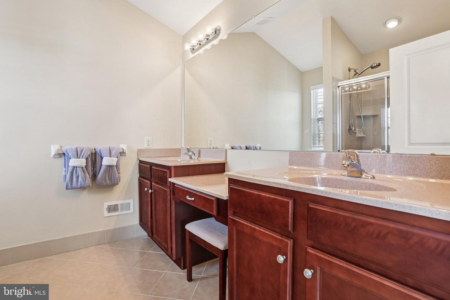 415 Williamson Court photo 34