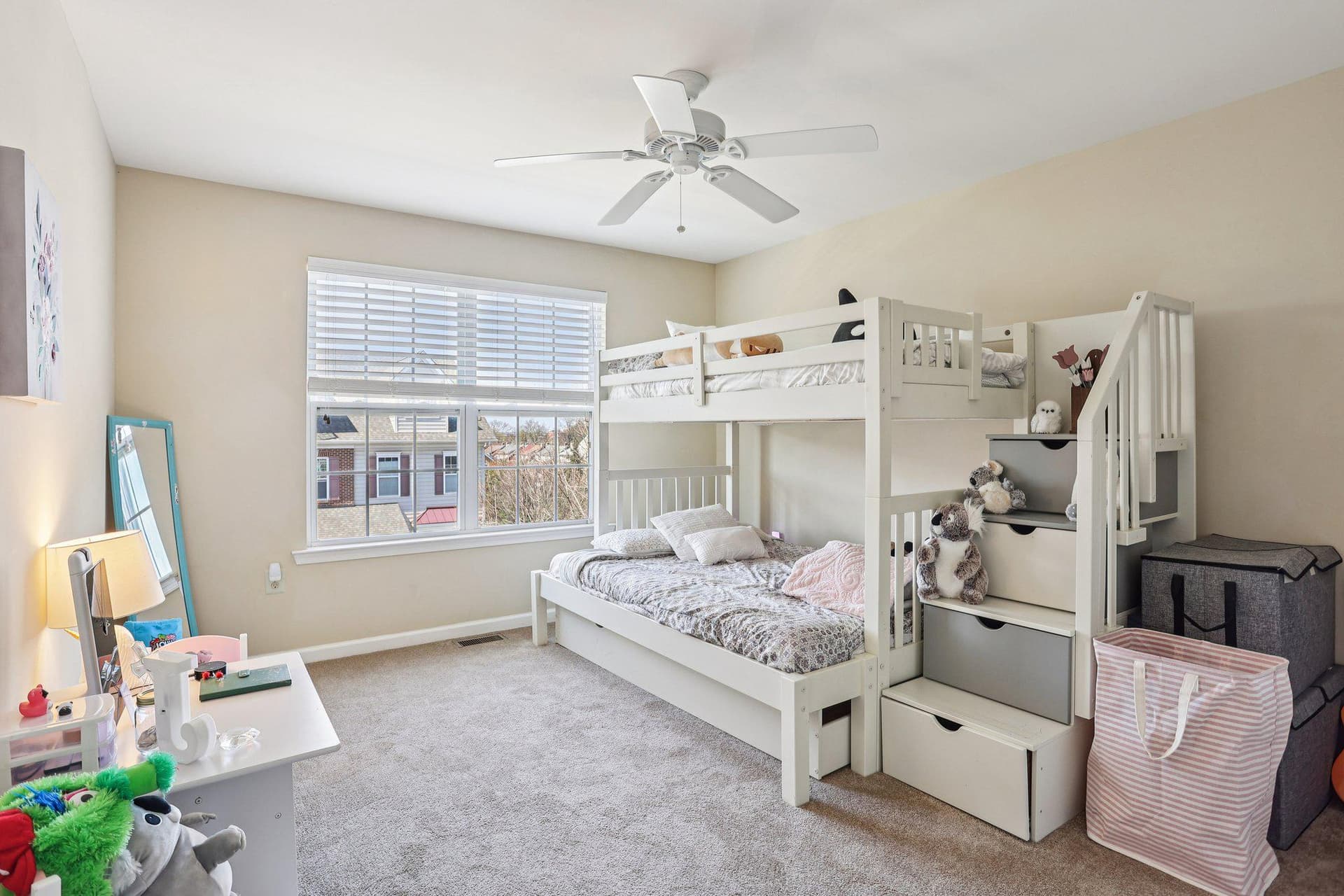 415 Williamson Court photo 36