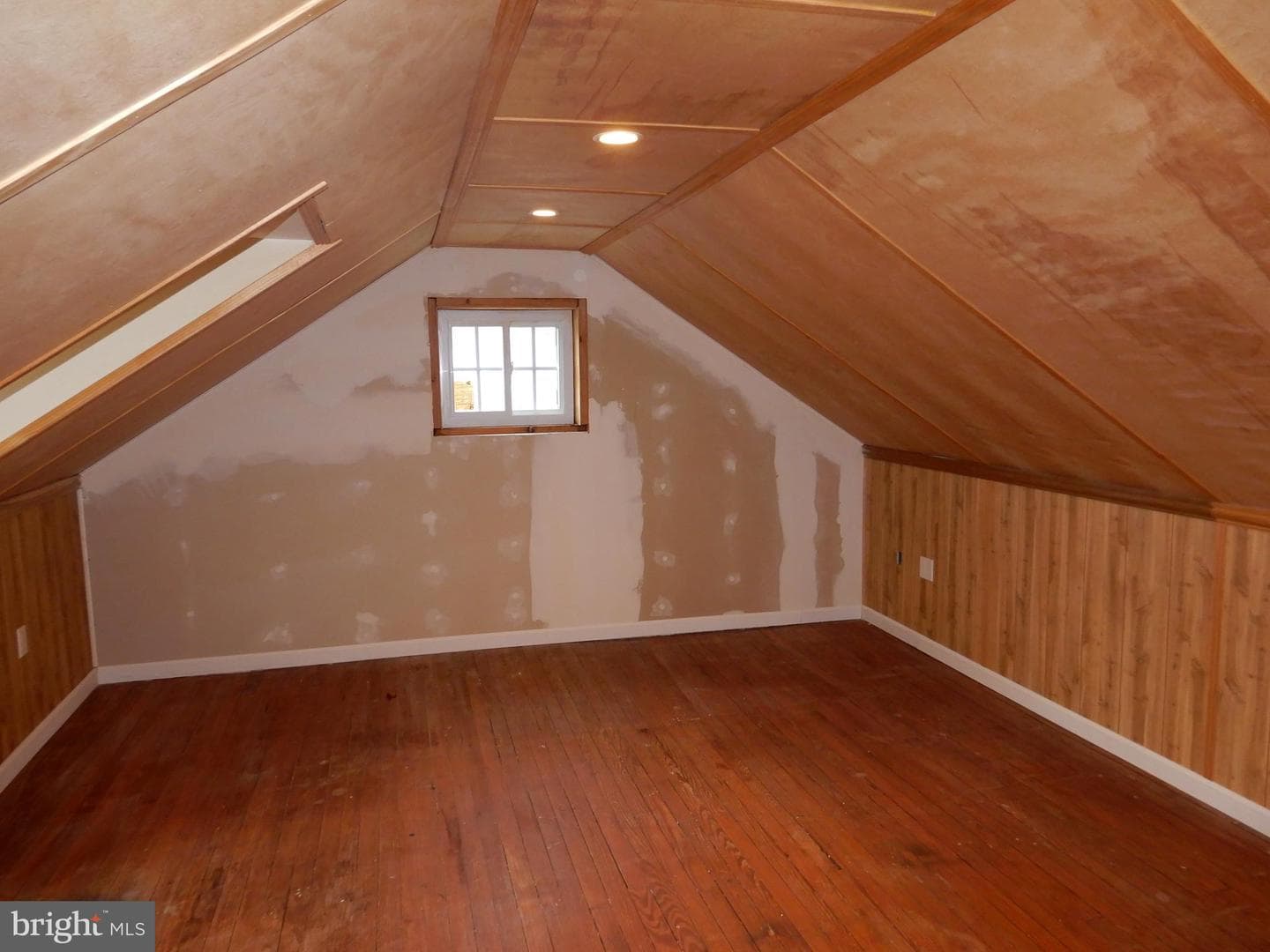 1215 Lower State Road photo 22