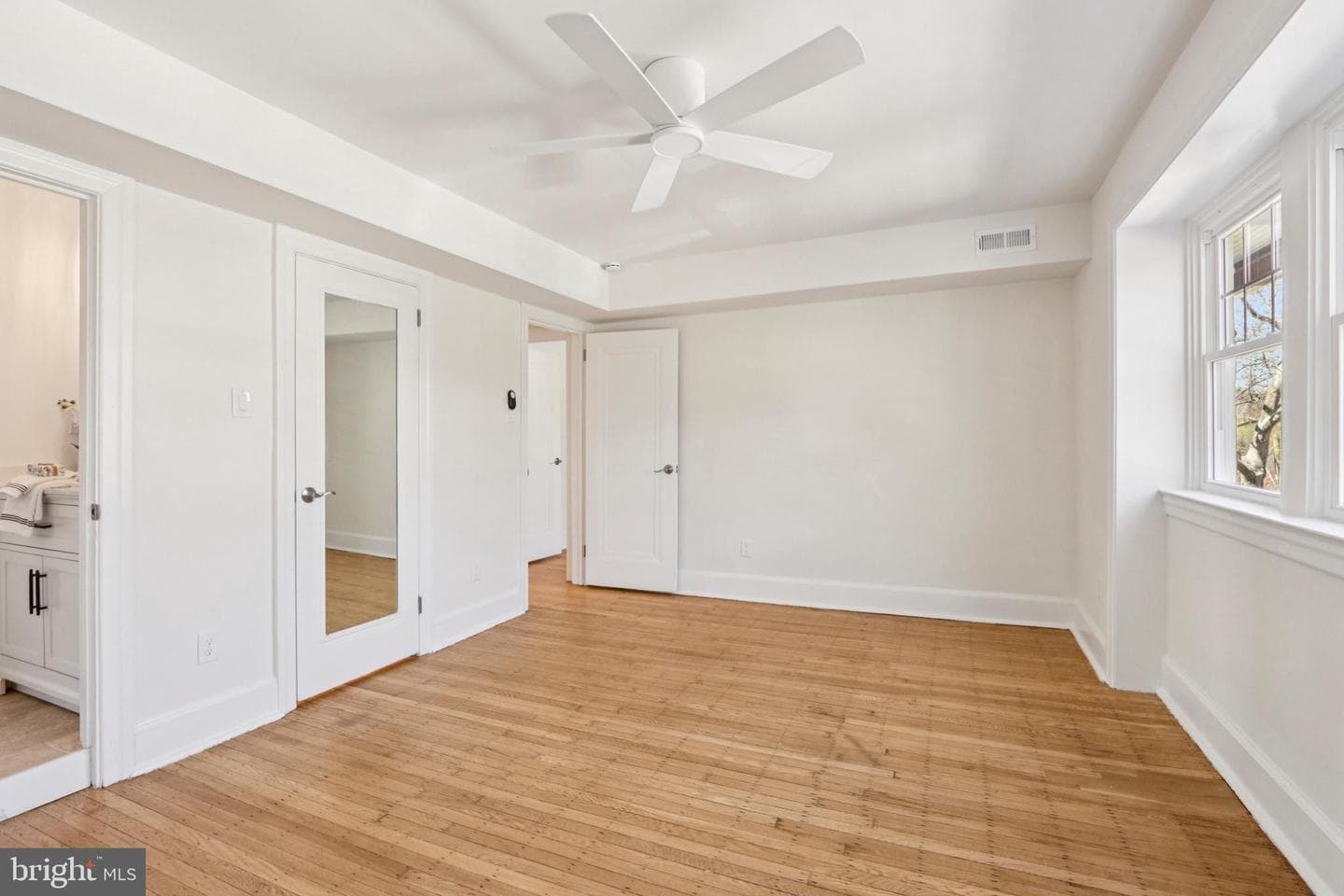 714 Stradone Road photo 32