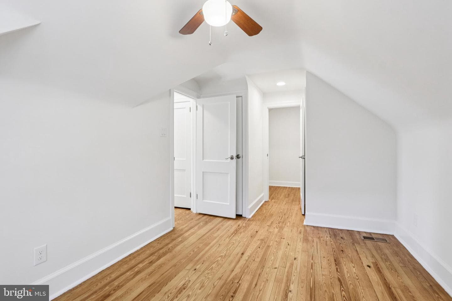 714 Stradone Road photo 48