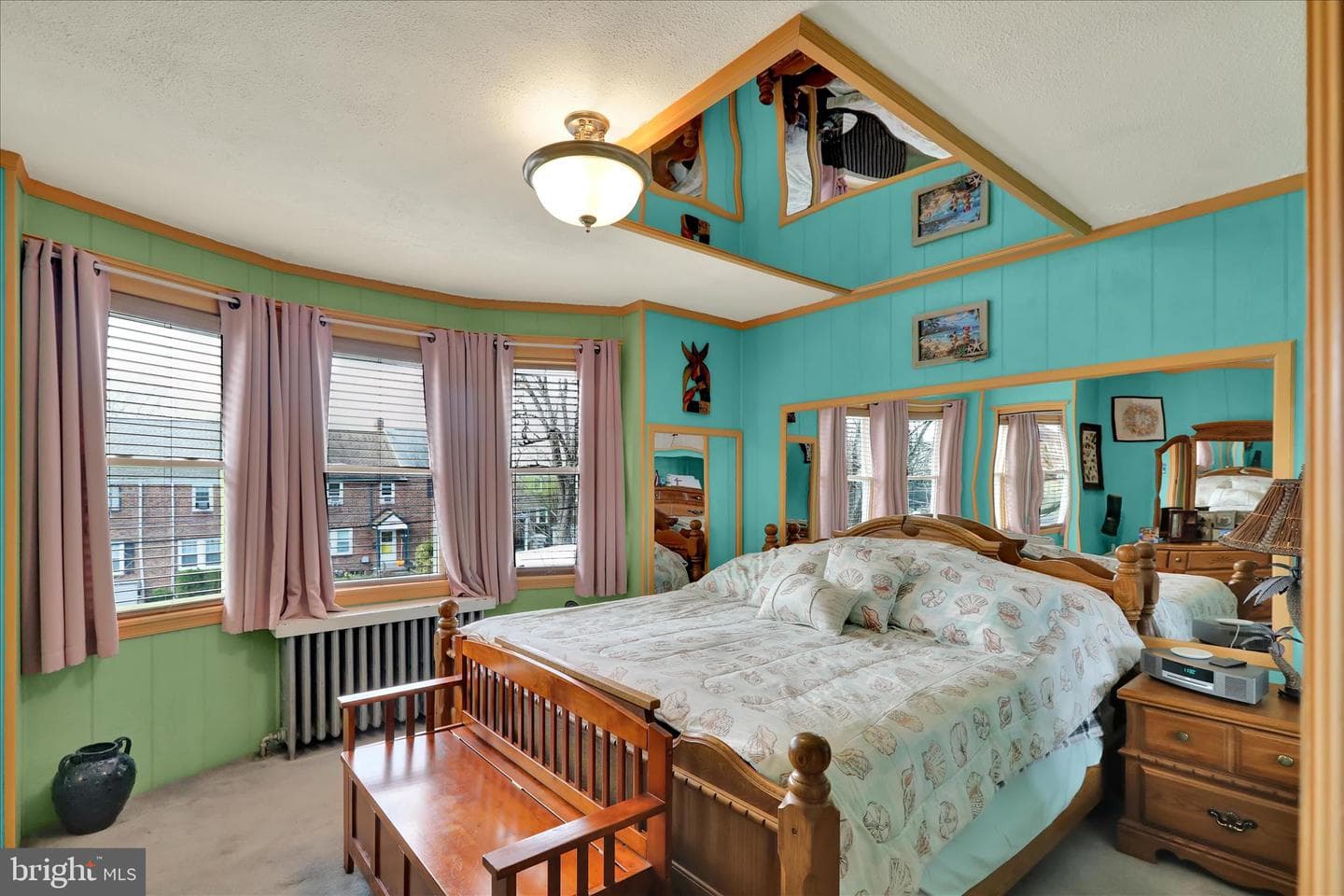 293 Diamond Street photo 29