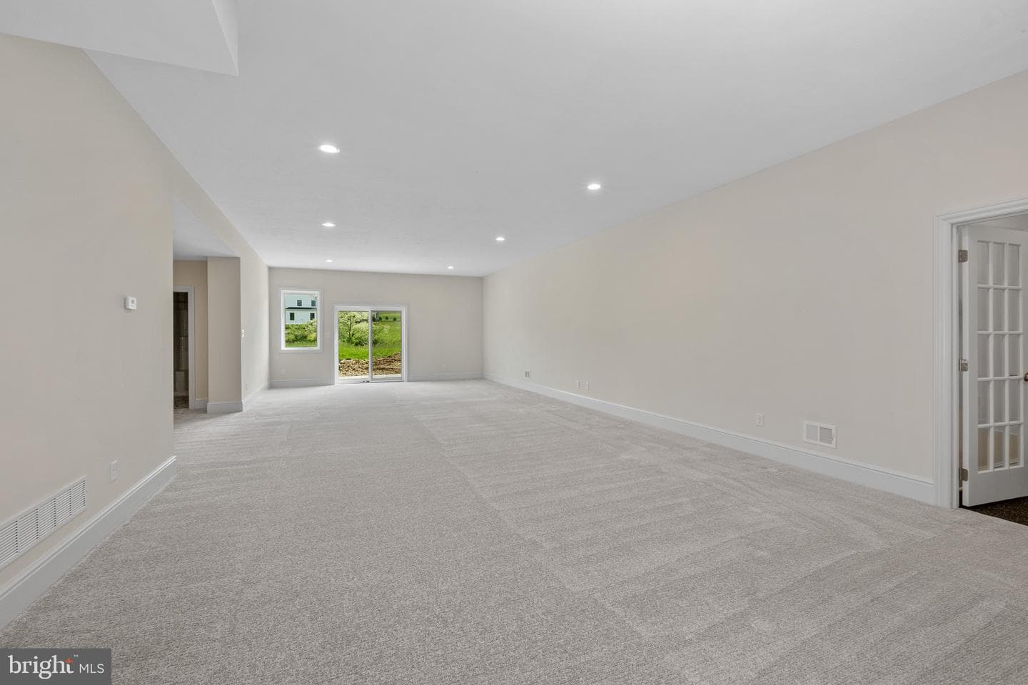 355 Bronson Circle #r1d photo 40