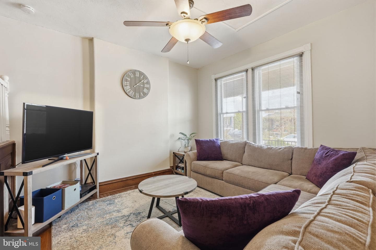 1423 Locust Street photo 4