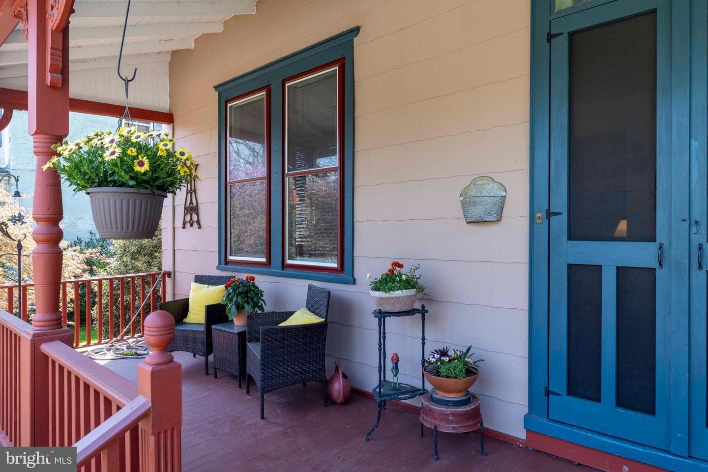 1268 Ashbourne Road photo 3