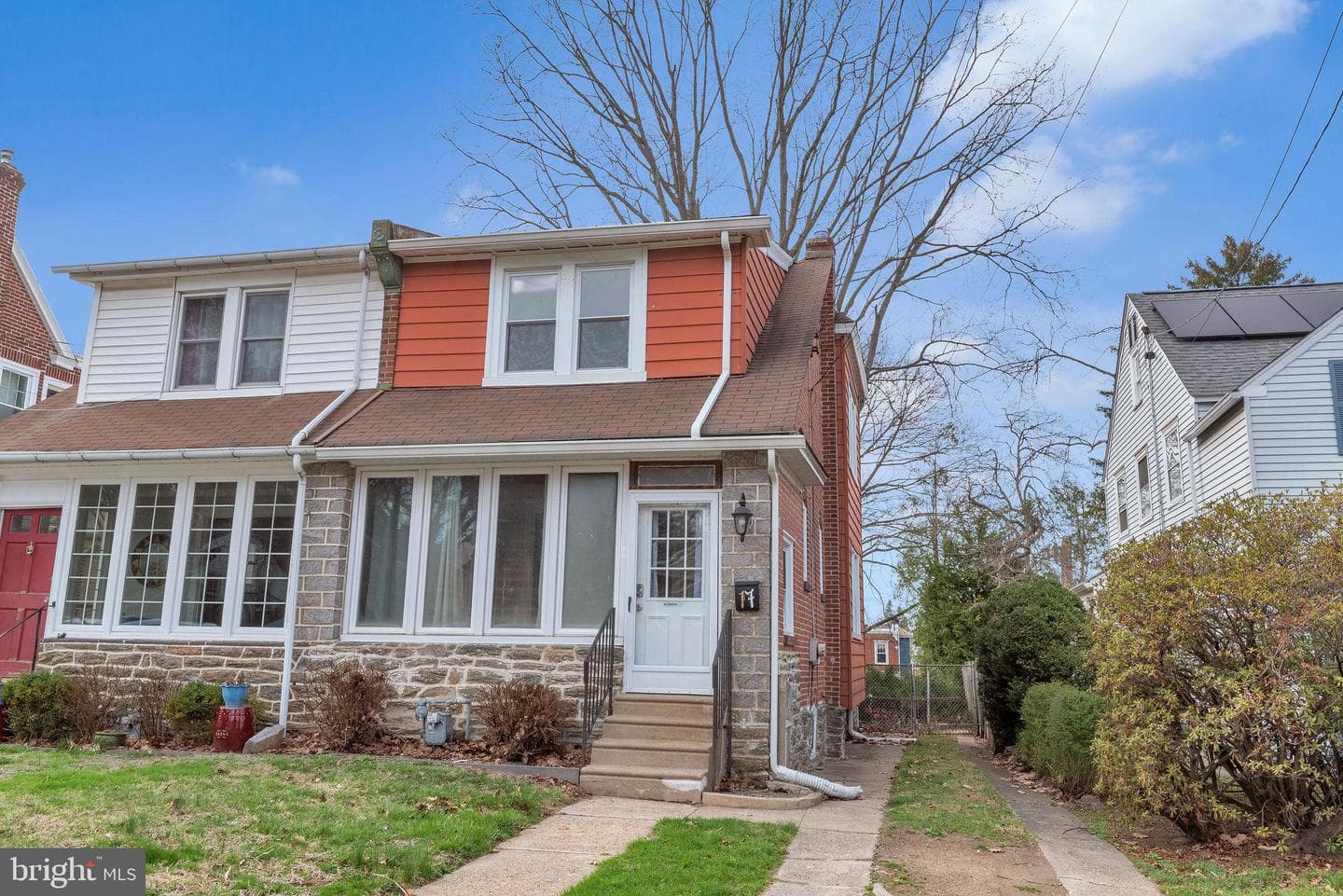 17 E Waverly Road