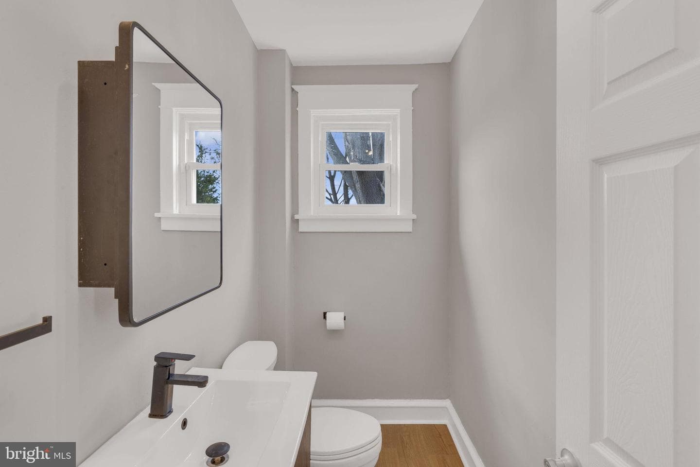 17 E Waverly Road photo 13
