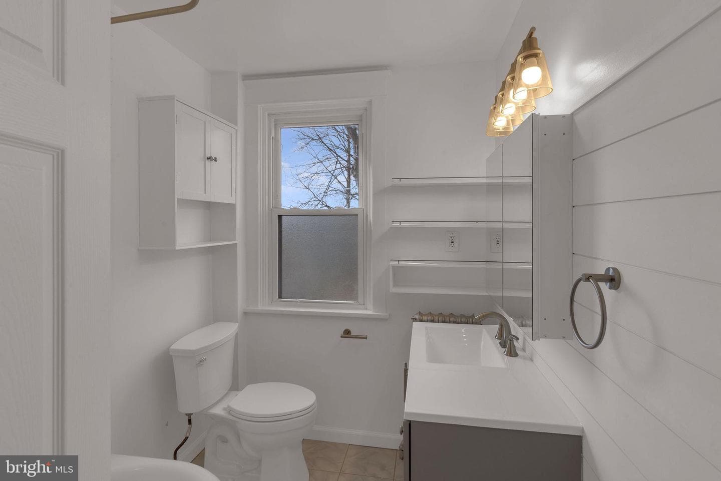 17 E Waverly Road photo 14