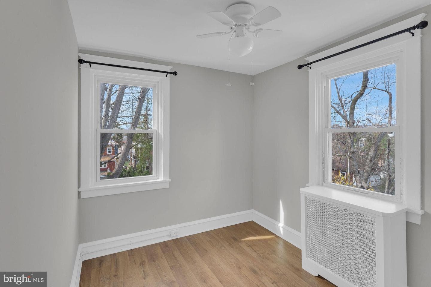 17 E Waverly Road photo 15