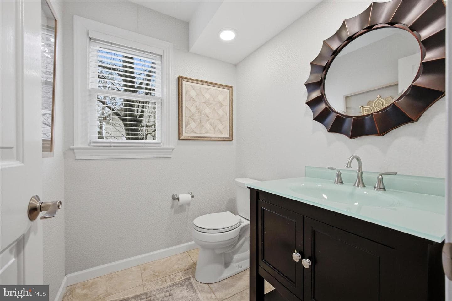 352 Sentry Lane photo 8