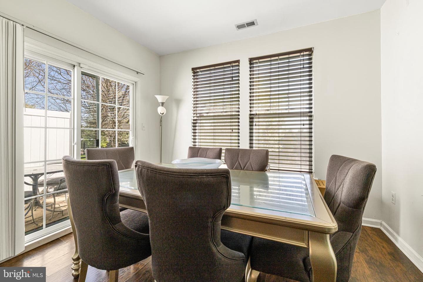 303 Ross Court photo 12