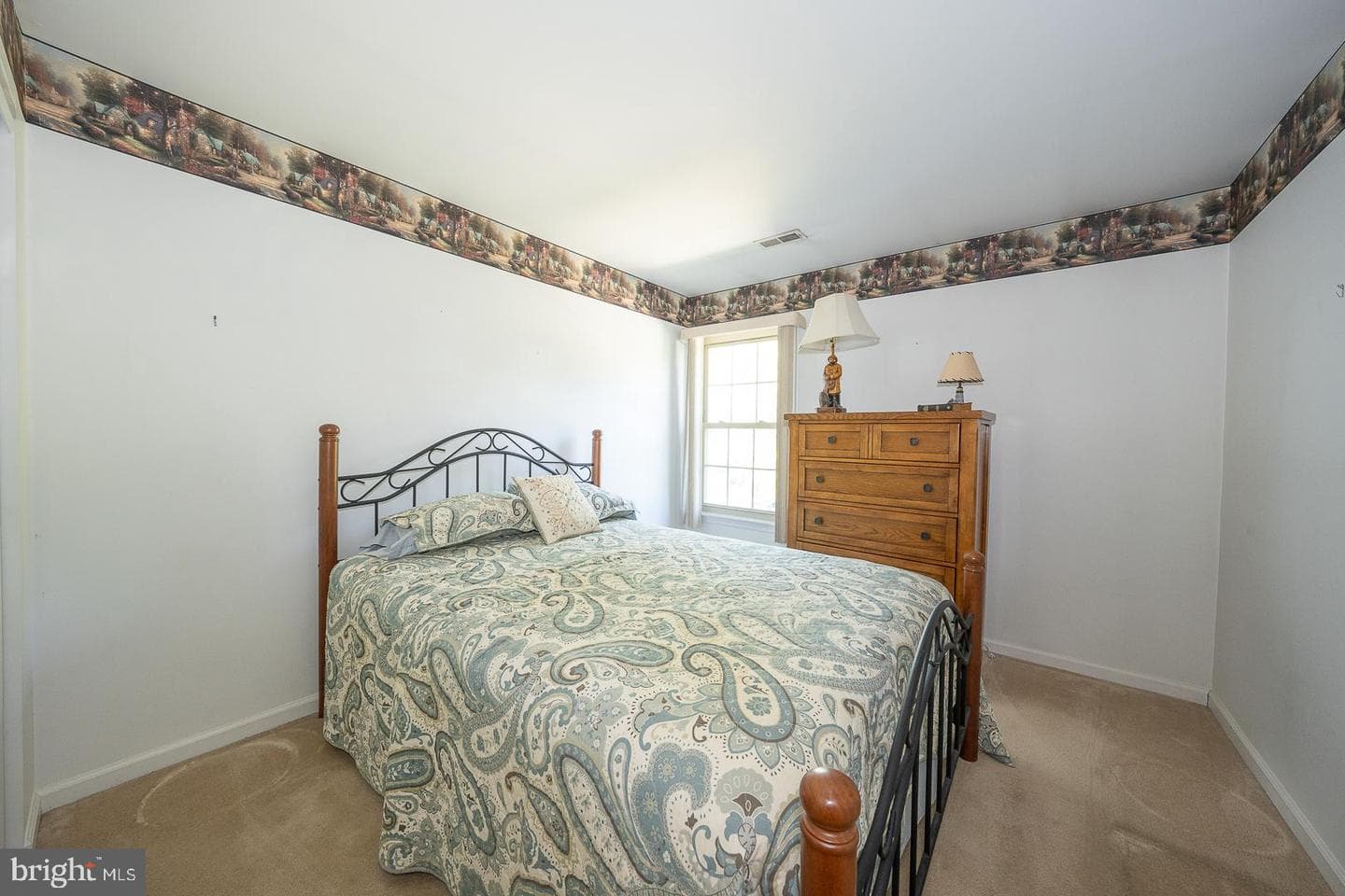 2404 Foxmeadow Circle photo 11