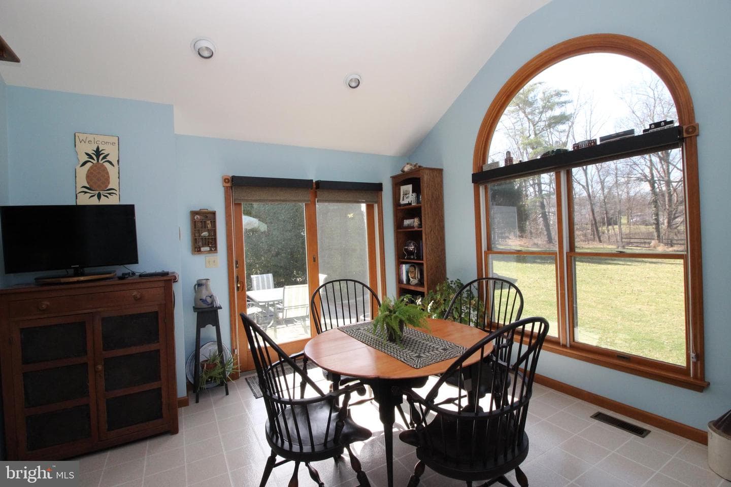 486 Cowpath Road photo 20