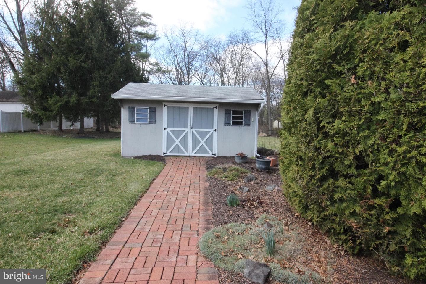 486 Cowpath Road photo 9