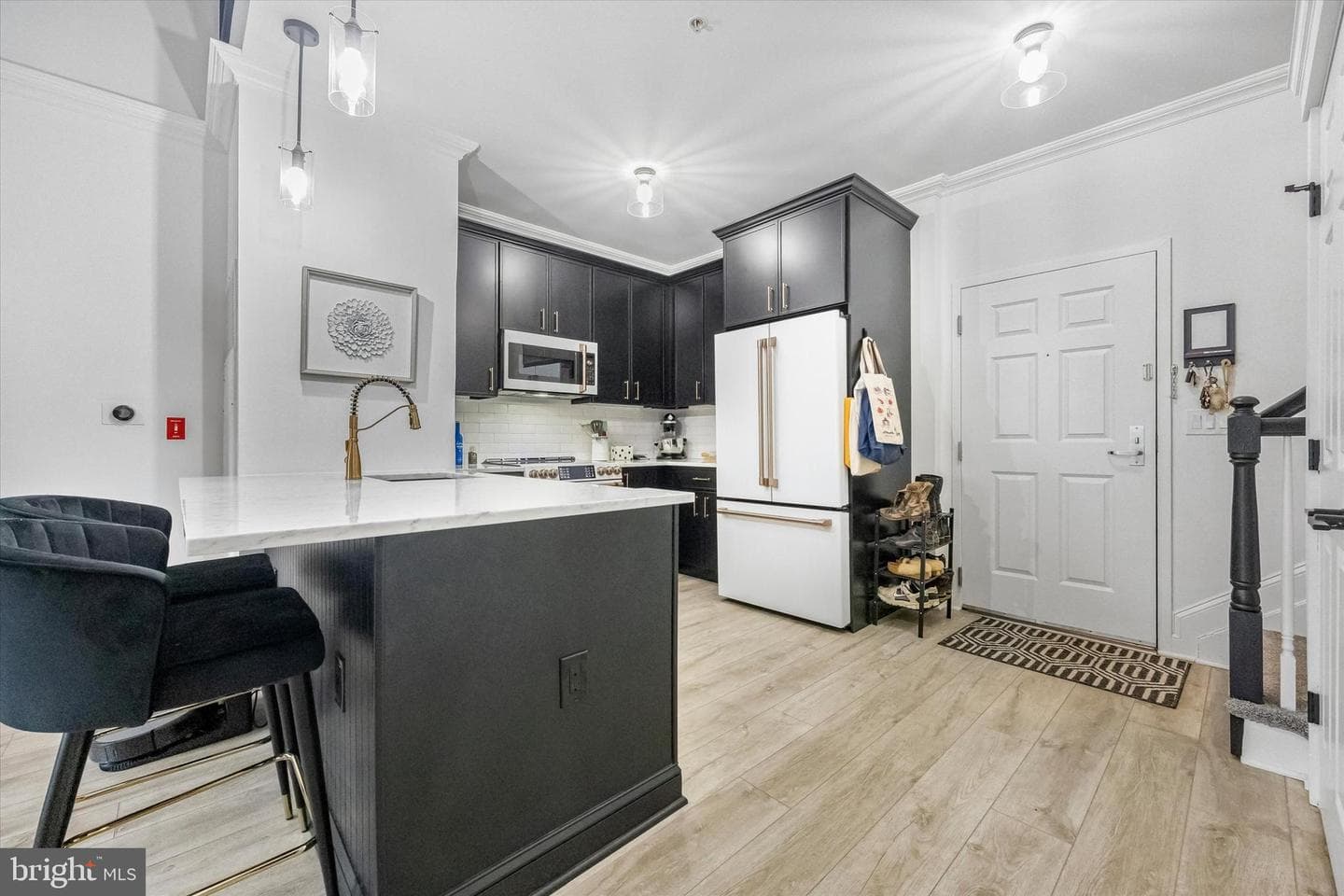200 W Elm Street #1428 photo 5