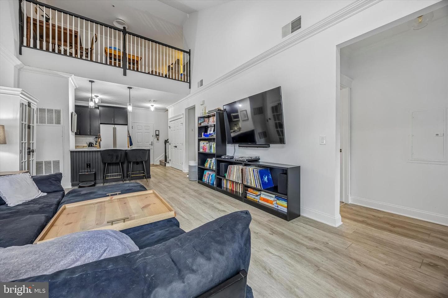 200 W Elm Street #1428 photo 8