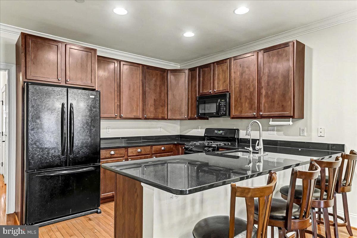 2412 Romano Court photo 7