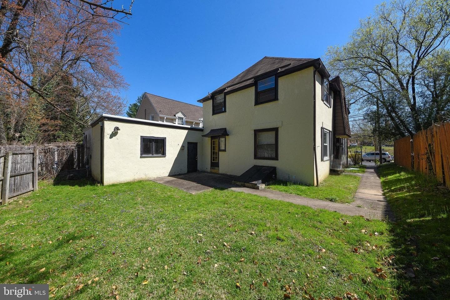 205 Church Road photo 4