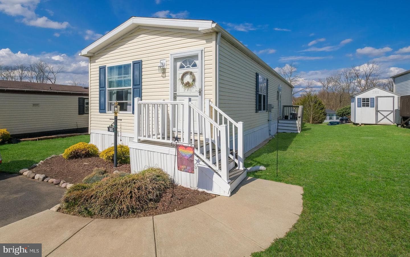 154 Hillside Ct photo 1