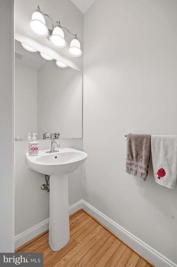 395 Hobson Place photo 12