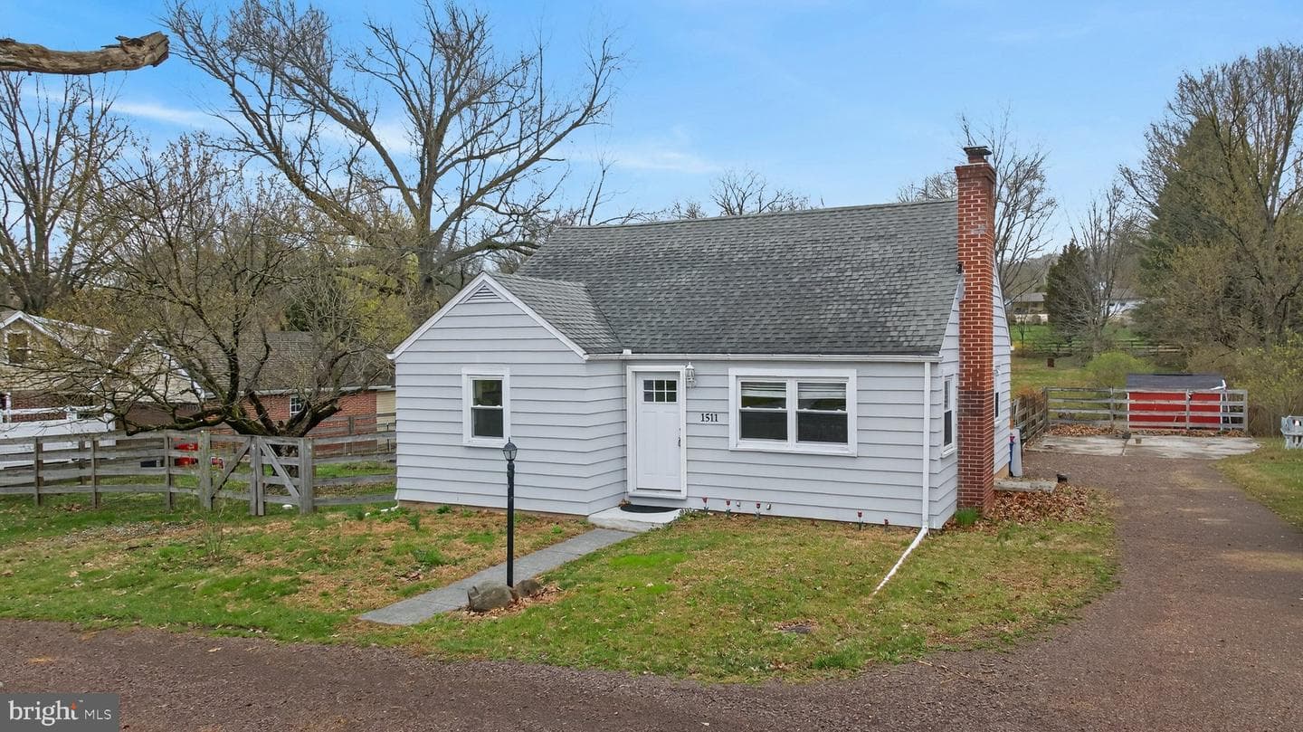 1511 Buchert Road photo 2