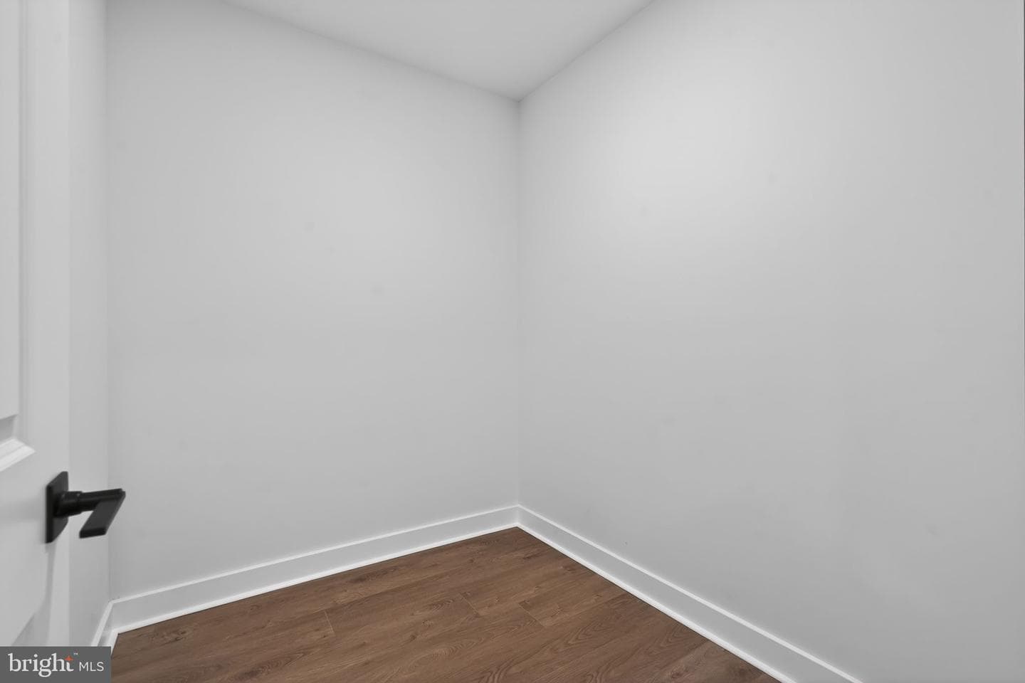 410 Cadwalader Avenue photo 31