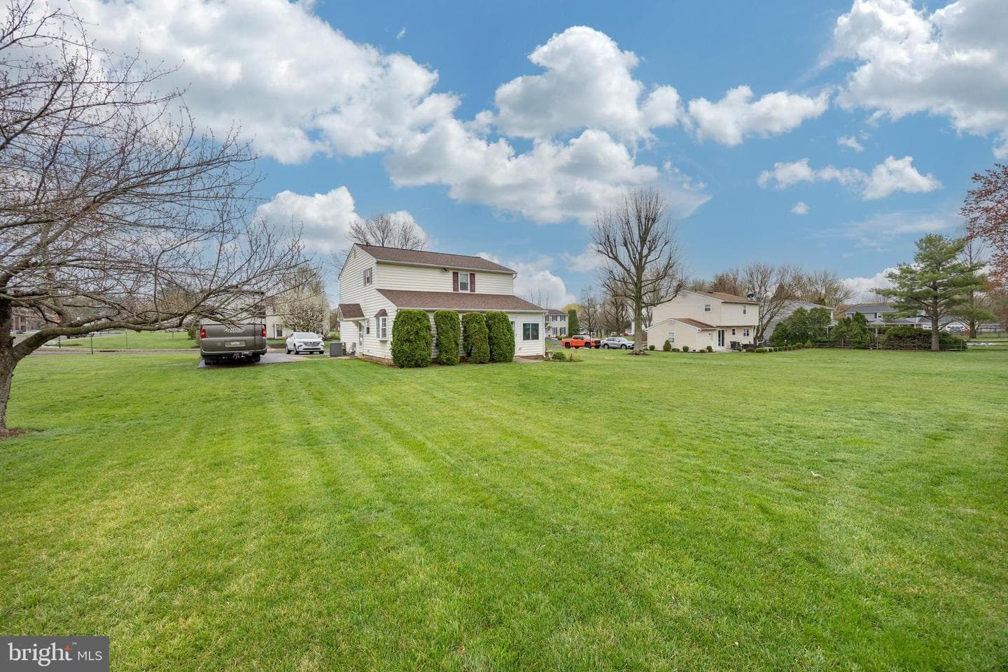 1070 Snyder Road photo 32