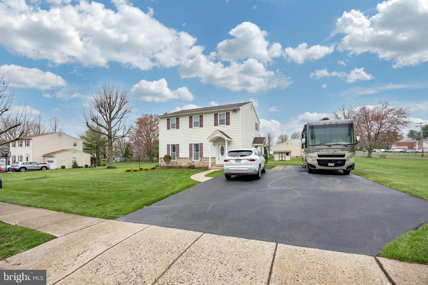 1070 Snyder Road photo 39
