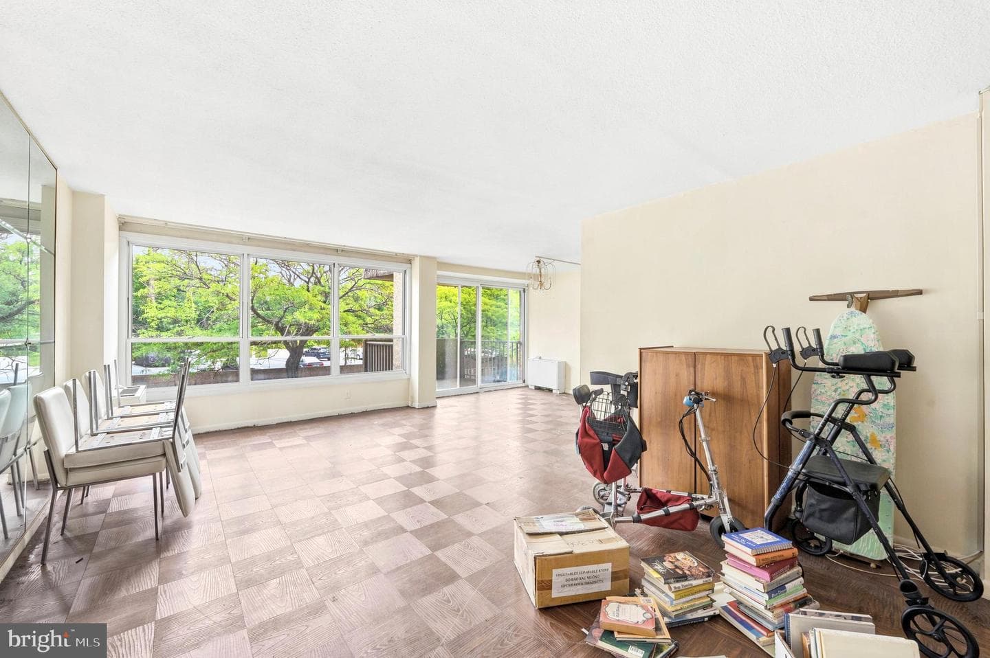 1001 City Avenue #E-307 photo 3