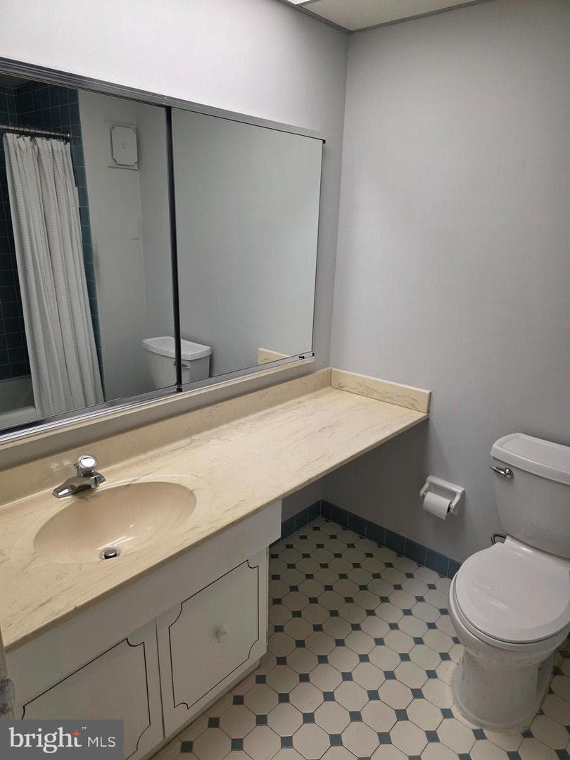 432 W Montgomery Avenue #402 photo 18