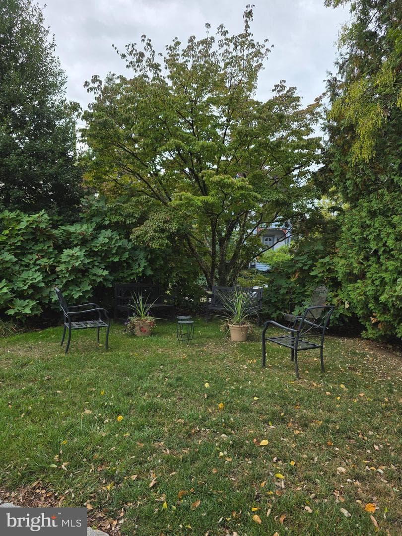 432 W Montgomery Avenue #402 photo 25