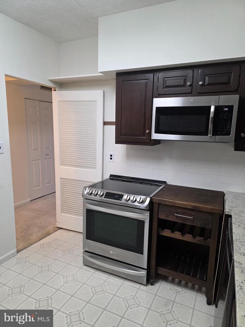432 W Montgomery Avenue #402 photo 5