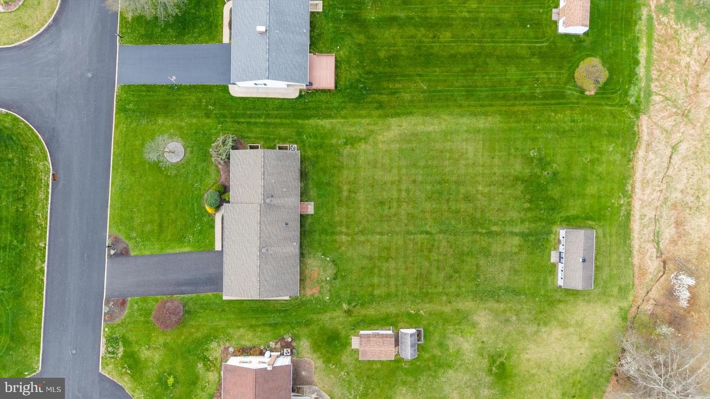 2323 Colonial Drive photo 43