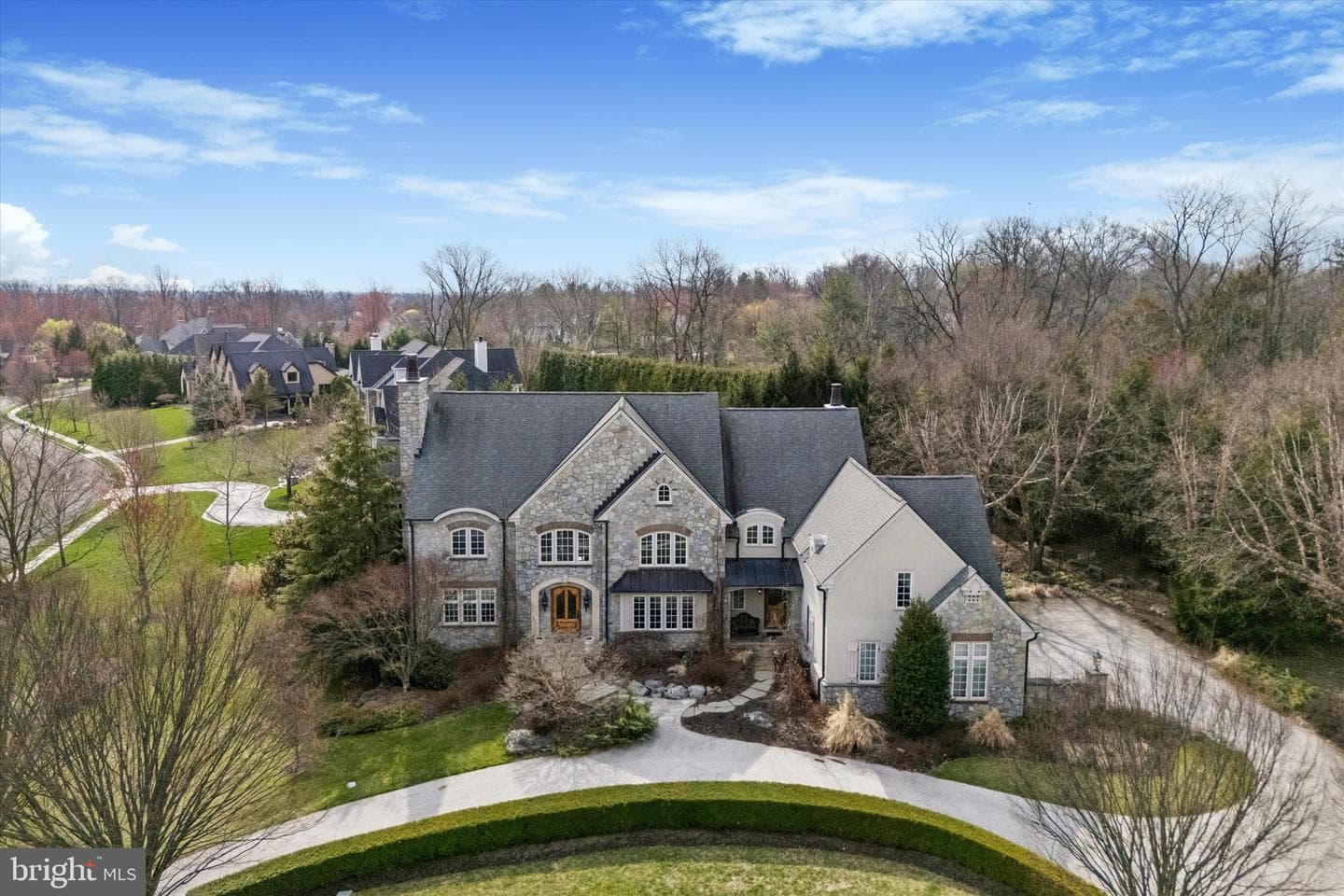 909 N Penn Oak