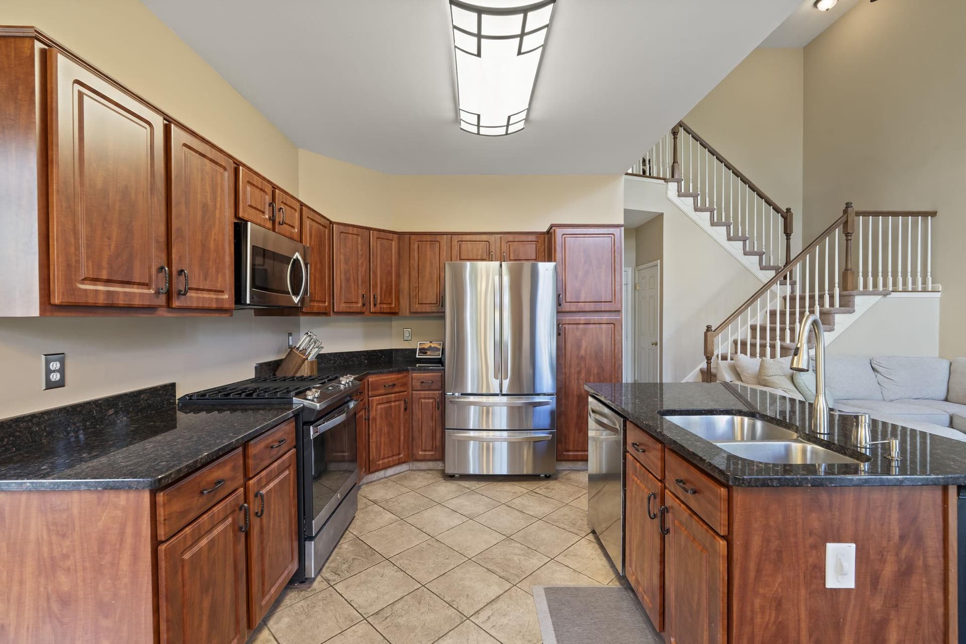 105 Shire Lane photo 10