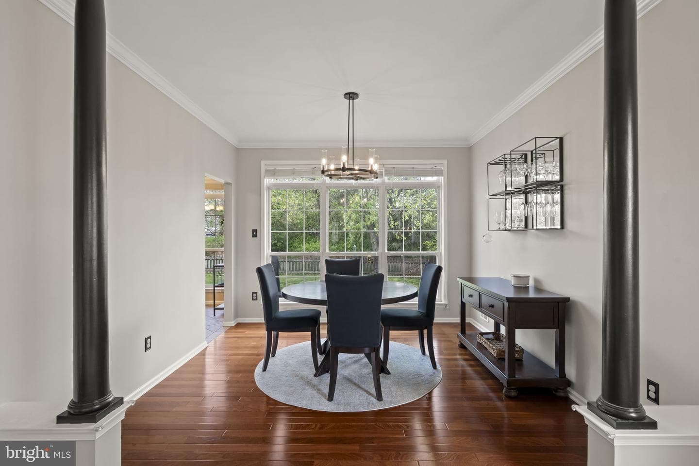105 Shire Lane photo 7