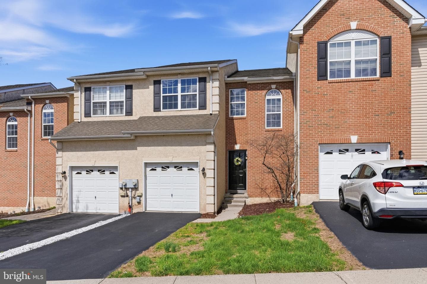 117 Stone Hill Drive photo 3